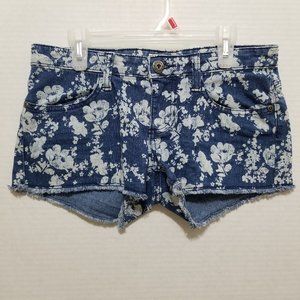 Mudd shorts 3 floral skull print low rise frayed distressed denim booty shortie